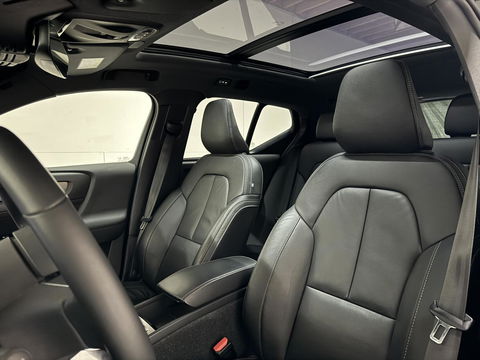 Volvo XC40 1.5 T5 Plug-in Hybride R-Design Pano H/K Leer 360° ACC Trekh.