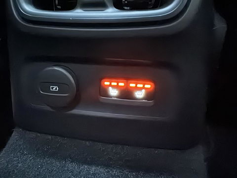 Volvo XC40 1.5 T5 Plug-in Hybride R-Design Pano H/K Leer 360° ACC Trekh.