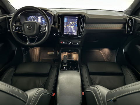 Volvo XC40 1.5 T5 Plug-in Hybride R-Design Pano H/K Leer 360° ACC Trekh.