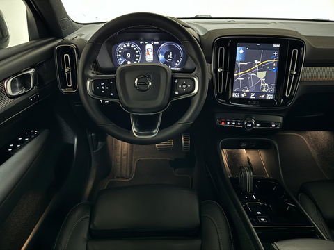 Volvo XC40 1.5 T5 Plug-in Hybride R-Design Pano H/K Leer 360° ACC Trekh.