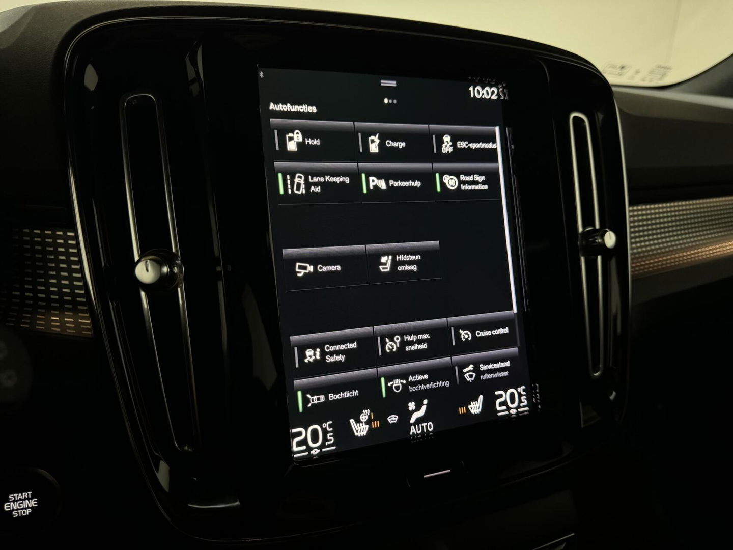 Volvo XC40 1.5 T5 Plug-in Hybride R-Design Pano H/K Leer 360° ACC Trekh.