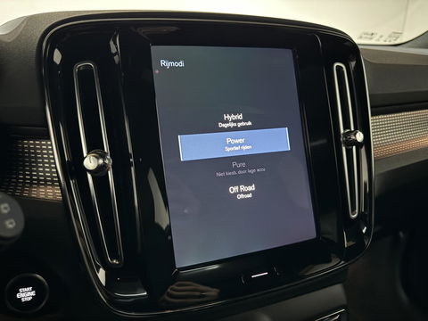 Volvo XC40 1.5 T5 Plug-in Hybride R-Design Pano H/K Leer 360° ACC Trekh.