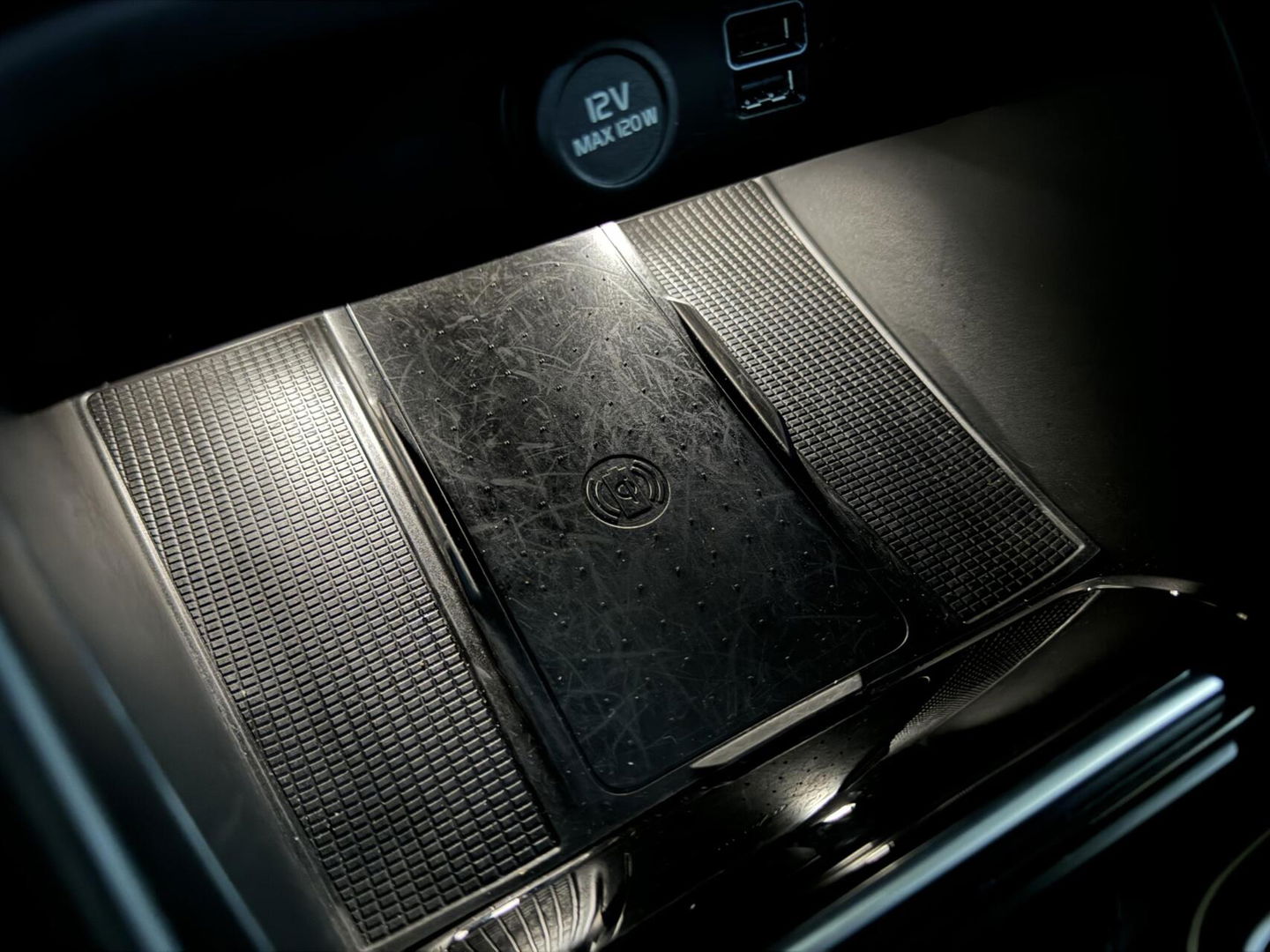 Volvo XC40 1.5 T5 Plug-in Hybride R-Design Pano H/K Leer 360° ACC Trekh.