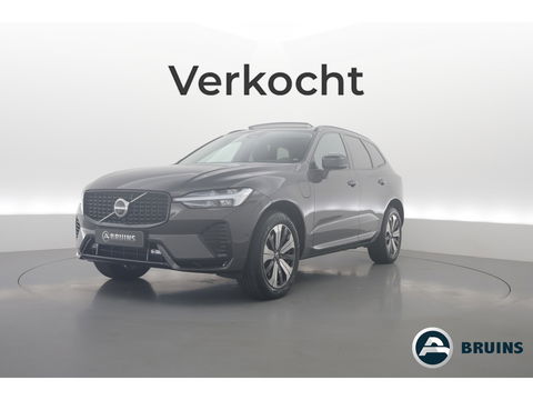 Volvo XC60 2.0 T6 Plug-in hybrid AWD Plus Dark Pano-dak | Trekhaak | 360 camera | H&K Audio | Blis | ACC |