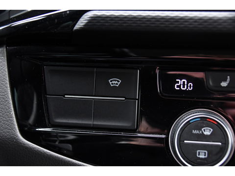 Volkswagen Transporter 2.0 TDI L2H1 30 DC Caravelle Virtual, Camera, Carplay, Leder, LED, 2 x Electrische deur, Clima, Trekhaak, 150pk, Automaat, Uniek! Bulli, Highline!