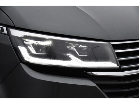 Volkswagen Transporter 2.0 TDI L2H1 30 DC Bulli Virtual, Adaptieve Cruise, Camera, Carplay, 150pk, LED, Automaat, Sensoren, trekhaak, Uniek!