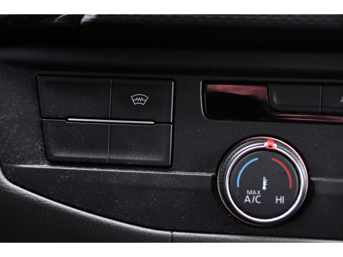 Volkswagen Transporter 2.0 TDI L2H1 30 DC Bulli Virtual, Adaptieve Cruise, Camera, Carplay, 150pk, LED, Automaat, Sensoren, trekhaak, Uniek!