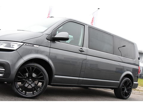 Volkswagen Transporter 2.0 TDI L2H1 30 DC Bulli Virtual, Adaptieve Cruise, Camera, Carplay, 150pk, LED, Automaat, Sensoren, trekhaak, Uniek!