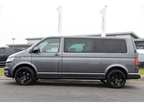 Volkswagen Transporter 2.0 TDI L2H1 30 DC Bulli Virtual, Adaptieve Cruise, Camera, Carplay, 150pk, LED, Automaat, Sensoren, trekhaak, Uniek!
