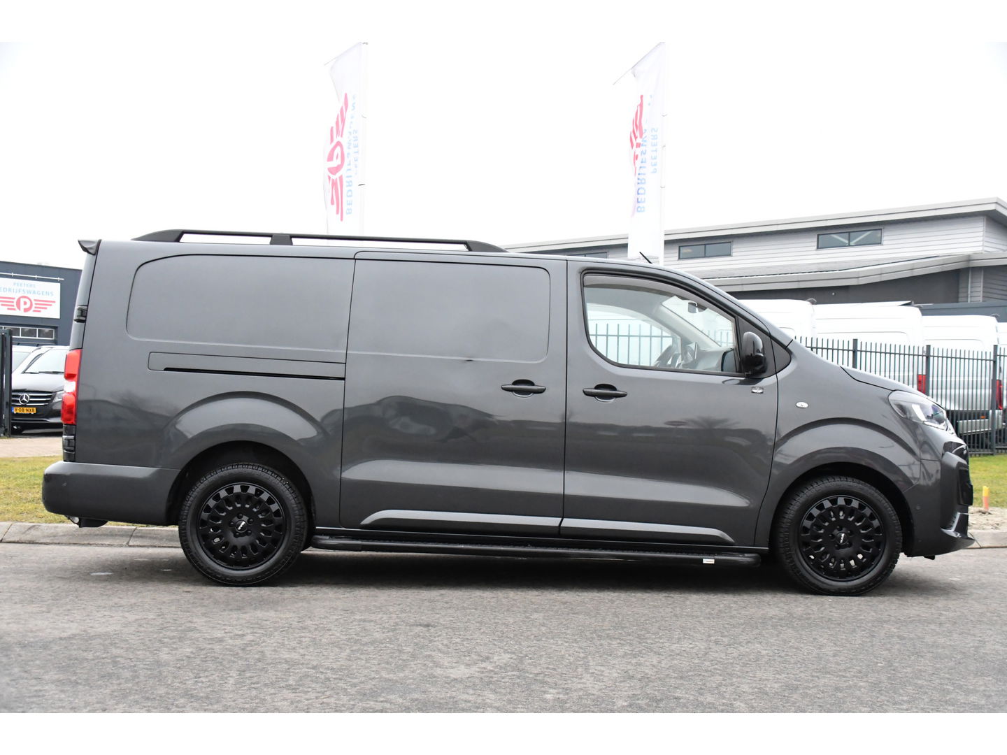 Fiat Scudo 2.0 Diesel 145 L3 PB Edition FACE LIFT! Camera, Cruise, Automaat, Carplay, 145pk, Sensoren, Trekhaak, LED, Uniek!