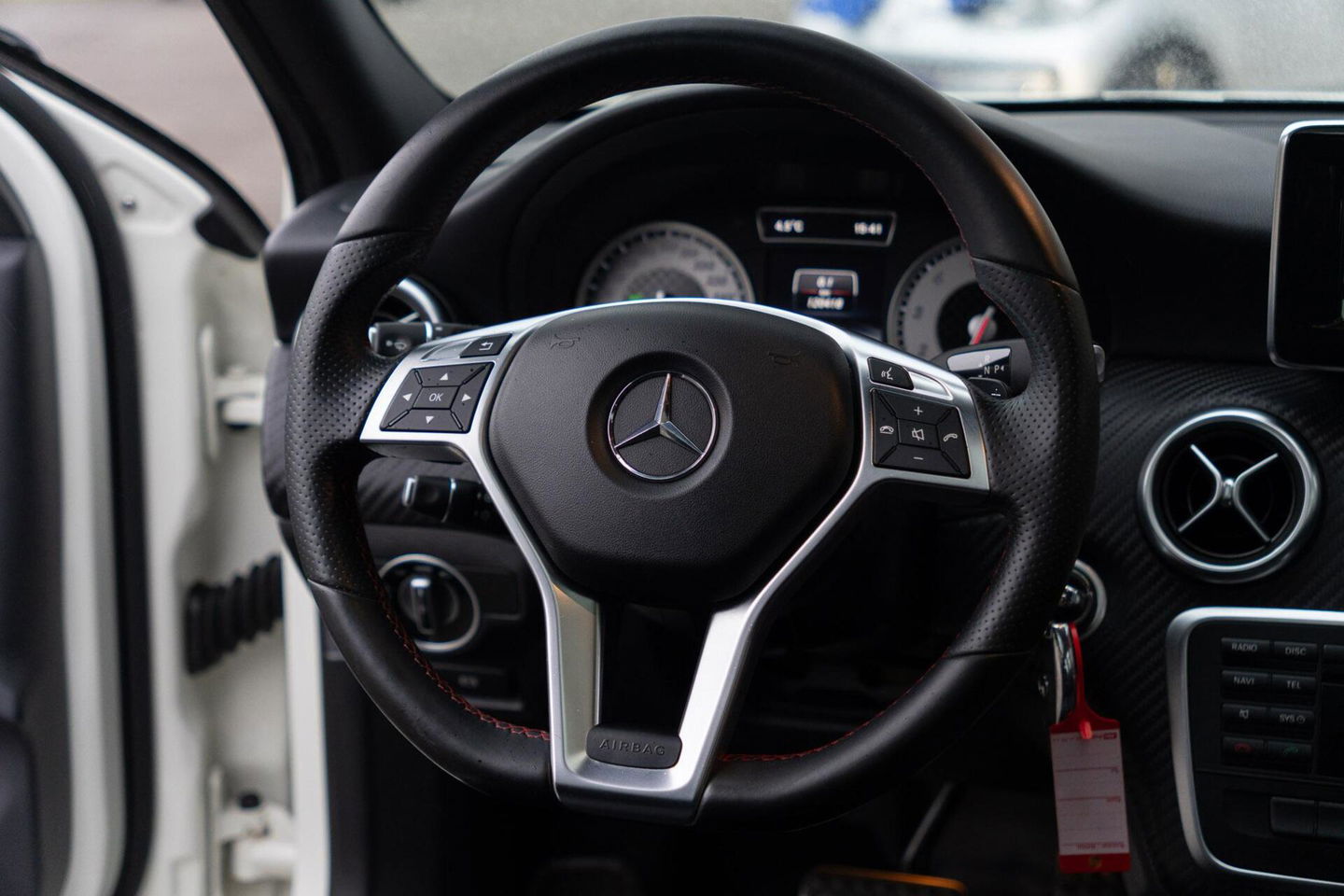 Mercedes-Benz A-Klasse 180 AMG|Org NL NAP|2e Eig|7G Automaat|Panoramadak|Xenon|Leder|Navi|Keurig Onderhouden