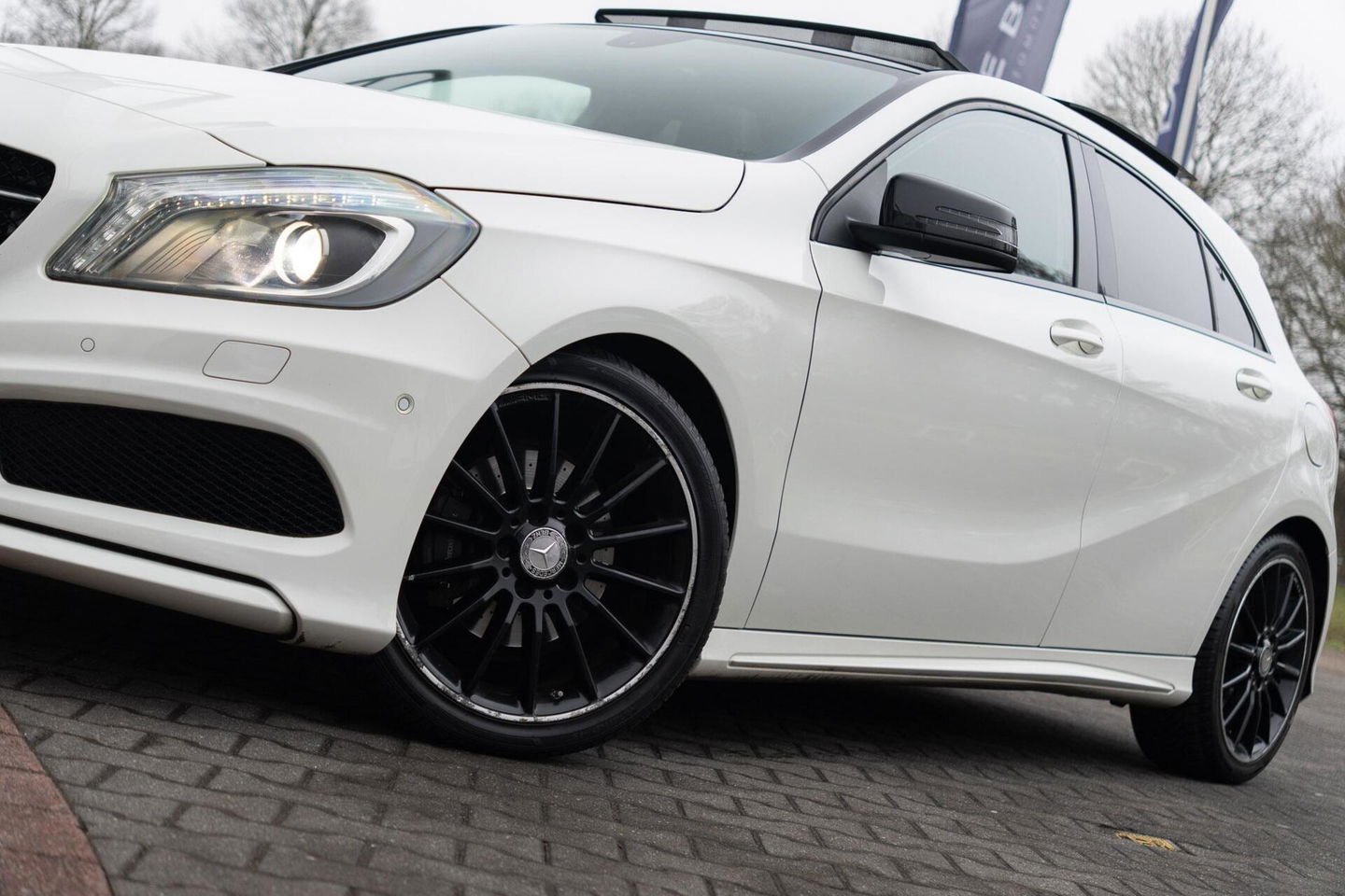 Mercedes-Benz A-Klasse 180 AMG|Org NL NAP|2e Eig|7G Automaat|Panoramadak|Xenon|Leder|Navi|Keurig Onderhouden