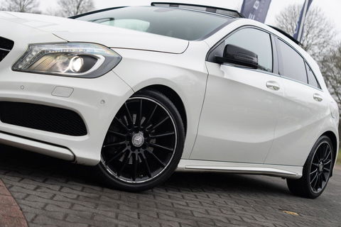 Mercedes-Benz A-Klasse 180 AMG|Org NL NAP|2e Eig|7G Automaat|Panoramadak|Xenon|Leder|Navi|Keurig Onderhouden
