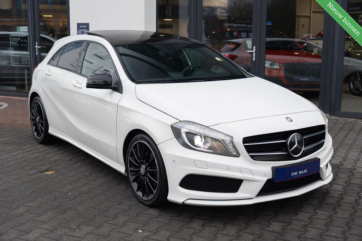 Mercedes-Benz A-Klasse 180 AMG|Org NL NAP|2e Eig|7G Automaat|Panoramadak|Xenon|Leder|Navi|Keurig Onderhouden