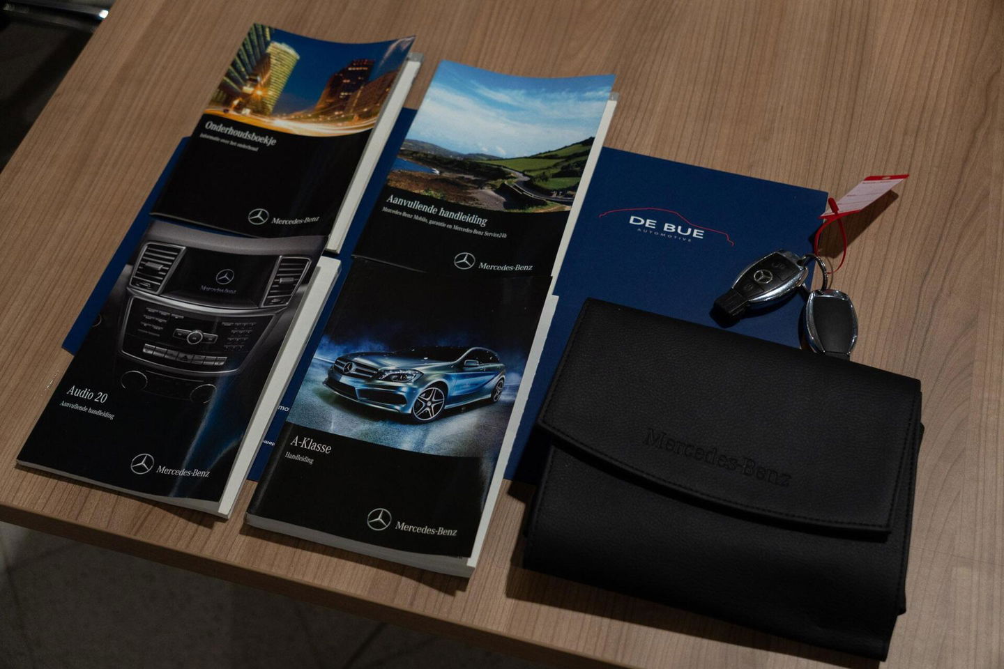 Mercedes-Benz A-Klasse 180 AMG|Org NL NAP|2e Eig|7G Automaat|Panoramadak|Xenon|Leder|Navi|Keurig Onderhouden