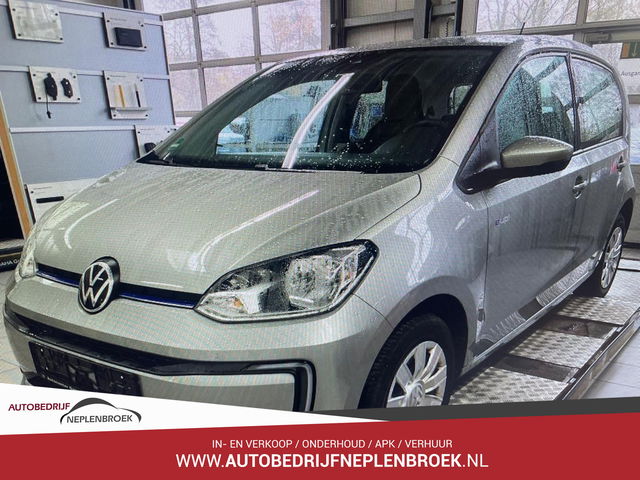 Volkswagen e-up! - e-up! Km 40.000 nwe type accu WLTP-actieradius van ongeveer 260 kilometer.