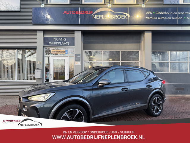 CUPRA Formentor - 1.4 e-Hybrid 1e eigenaar 19INCH,CAMERA f1 stuur Dealer onderhouden  204pk.