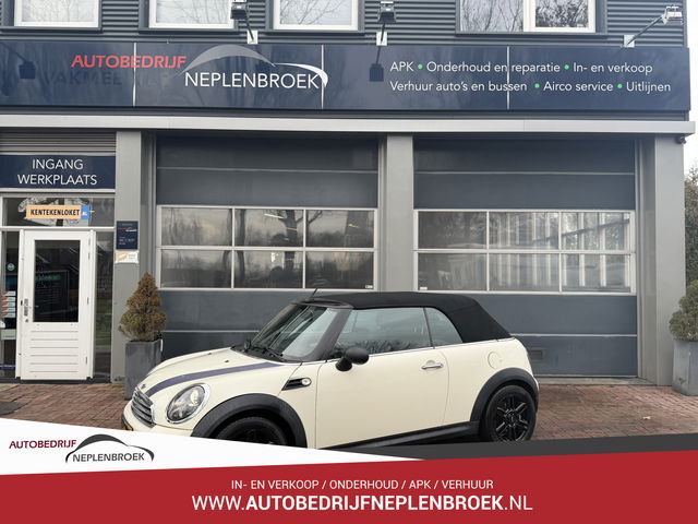 MINI Cooper Cabrio - Mini 1.6 Chili (2-drs Softtop)  06-2012 154.081 KM