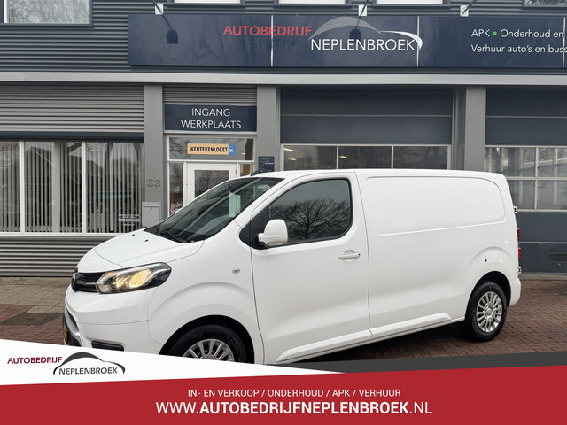 Toyota ProAce - Worker 2.0 D-4D Professional | Trekhaak | Navi | Klimaat | Rondvaart | PDC 2018 km 113.000 dealer onderhouden