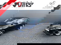 Opel Corsa - 100pk Elegance (Camera - LED - Parkeersensoren V+A - Keyless - Navigatie - Dodehoekdetectie- Apple Carplay)