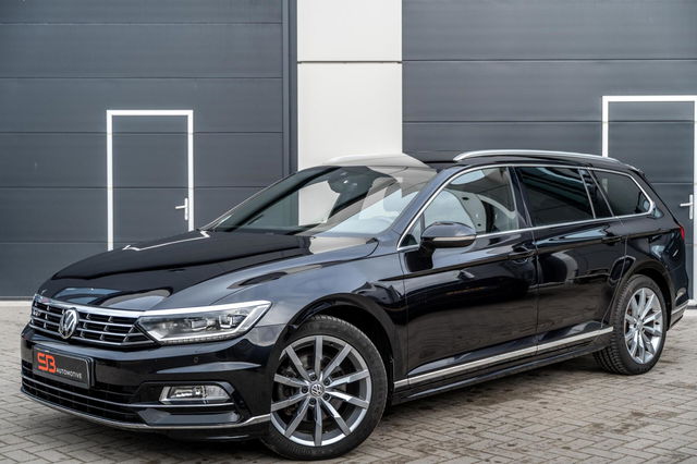 Volkswagen Passat - Variant 1.8 TSI R Line Leder|Massage|VOL!