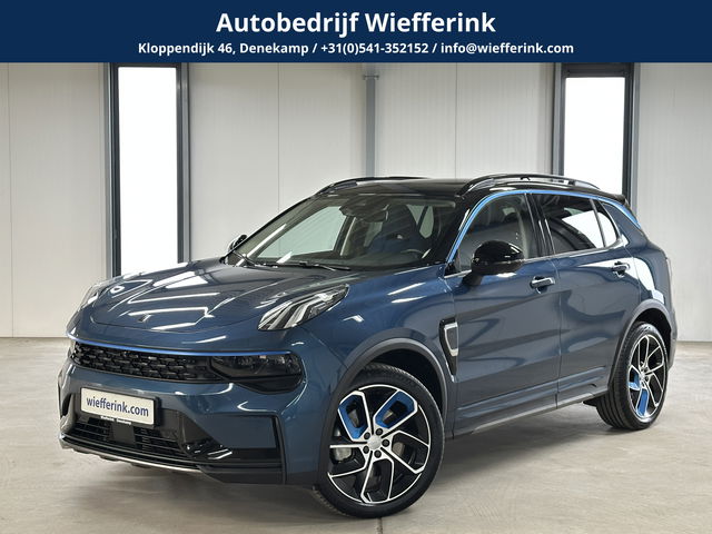 Lynk & Co 01 - 1.5 PHEV Plug-in 262pk | Pano | Acc | Camera |