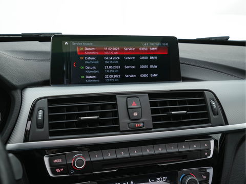 BMW 3 Serie Touring 320d EDE Executive Aut. *PANO | LEATHER | FULL-LED | DIGI-COCKPIT | HEATED-SPORTSEATS | NAVI-FULLMAP | PRIVACY-GLASS | ECC | KEYLESS | LANE-ASSIST | PDC | CRUISE | TOWBAR | 18''ALU*