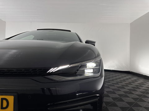 Kia Ev6 GT-Line 77.4 kWh (3-Fase-11kW) {SOH-98%} (INCL-BTW) Aut. *HEATPUMP | PANO | HEAD-UP | LEATHER-ALCANTARA | ADAPTIVE-CRUISE | DIGI-COCKPIT | MERIDIAN-AUDIO | MEMORYPACK | FULL-LED | KEYLESS | TOPVIEW | DAB | BLINDSPOT | NAVI-FULLMAP |