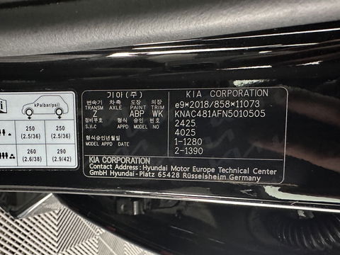 Kia Ev6 GT-Line 77.4 kWh (3-Fase-11kW) {SOH-98%} (INCL-BTW) Aut. *HEATPUMP | PANO | HEAD-UP | LEATHER-ALCANTARA | ADAPTIVE-CRUISE | DIGI-COCKPIT | MERIDIAN-AUDIO | MEMORYPACK | FULL-LED | KEYLESS | TOPVIEW | DAB | BLINDSPOT | NAVI-FULLMAP |