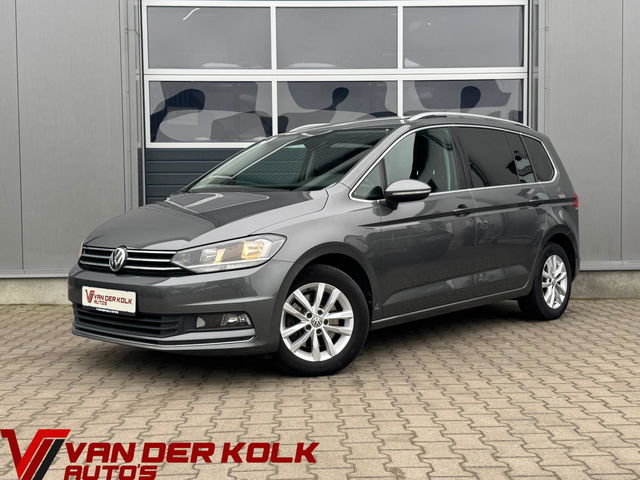 Volkswagen Touran - 1.4 TSI Highline 7 persoons | Panorama | Carplay | Navigatie | Adaptive Cruise | Climate | Sensoren