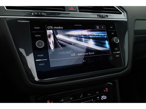 Volkswagen Tiguan 1.4 TSI eHybrid R-Line Black Style | Pano | HUD | 360cam | Elek. Trekhaak | 4x Stoelverw. | Keyless | 20'' | Adapt. Cruise