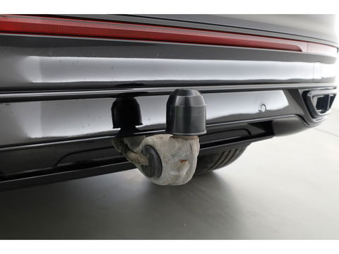 Volkswagen Tiguan 1.4 TSI eHybrid R-Line Black Style | Pano | HUD | 360cam | Elek. Trekhaak | 4x Stoelverw. | Keyless | 20'' | Adapt. Cruise