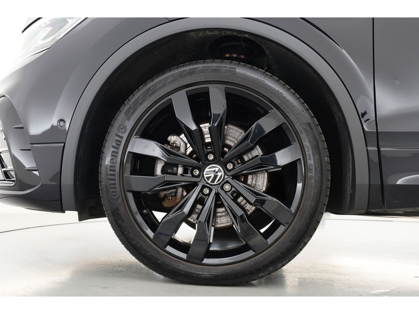 Volkswagen Tiguan 1.4 TSI eHybrid R-Line Black Style | Pano | HUD | 360cam | Elek. Trekhaak | 4x Stoelverw. | Keyless | 20'' | Adapt. Cruise