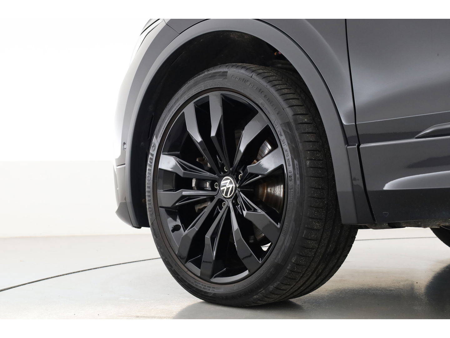 Volkswagen Tiguan 1.4 TSI eHybrid R-Line Black Style | Pano | HUD | 360cam | Elek. Trekhaak | 4x Stoelverw. | Keyless | 20'' | Adapt. Cruise