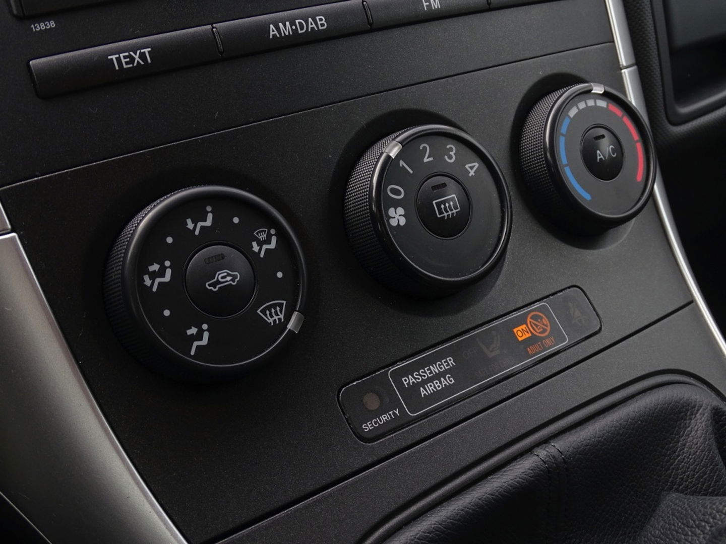 Toyota Auris 1.6 132pk / luxe pakket