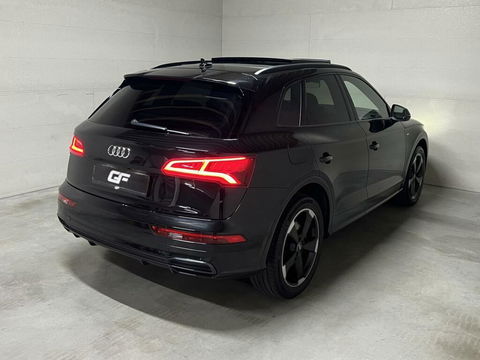 Audi Q5 50 TFSIe Quattro Black Edition S-Line Pano Sfeer Camera