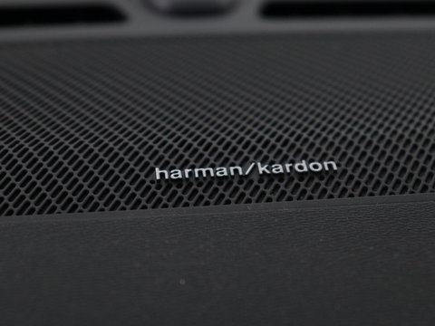 Volvo C40 Recharge Twin Intro Edition 78 kWh | SOH 89% | Panoramadak | 360 Camera | Stoelverwarming | Harman/Kardon | Warmtepomp | Adaptive cruise | Matrix LED | Carplay | Memory | Stuurverwarming