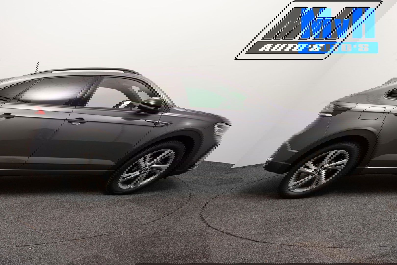 Volkswagen Taigo 1.0 TSI R-Line|IQ-LIGHT|STOELVERW|CAMERA|NAP