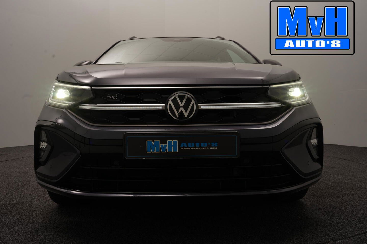 Volkswagen Taigo 1.0 TSI R-Line|IQ-LIGHT|STOELVERW|CAMERA|NAP