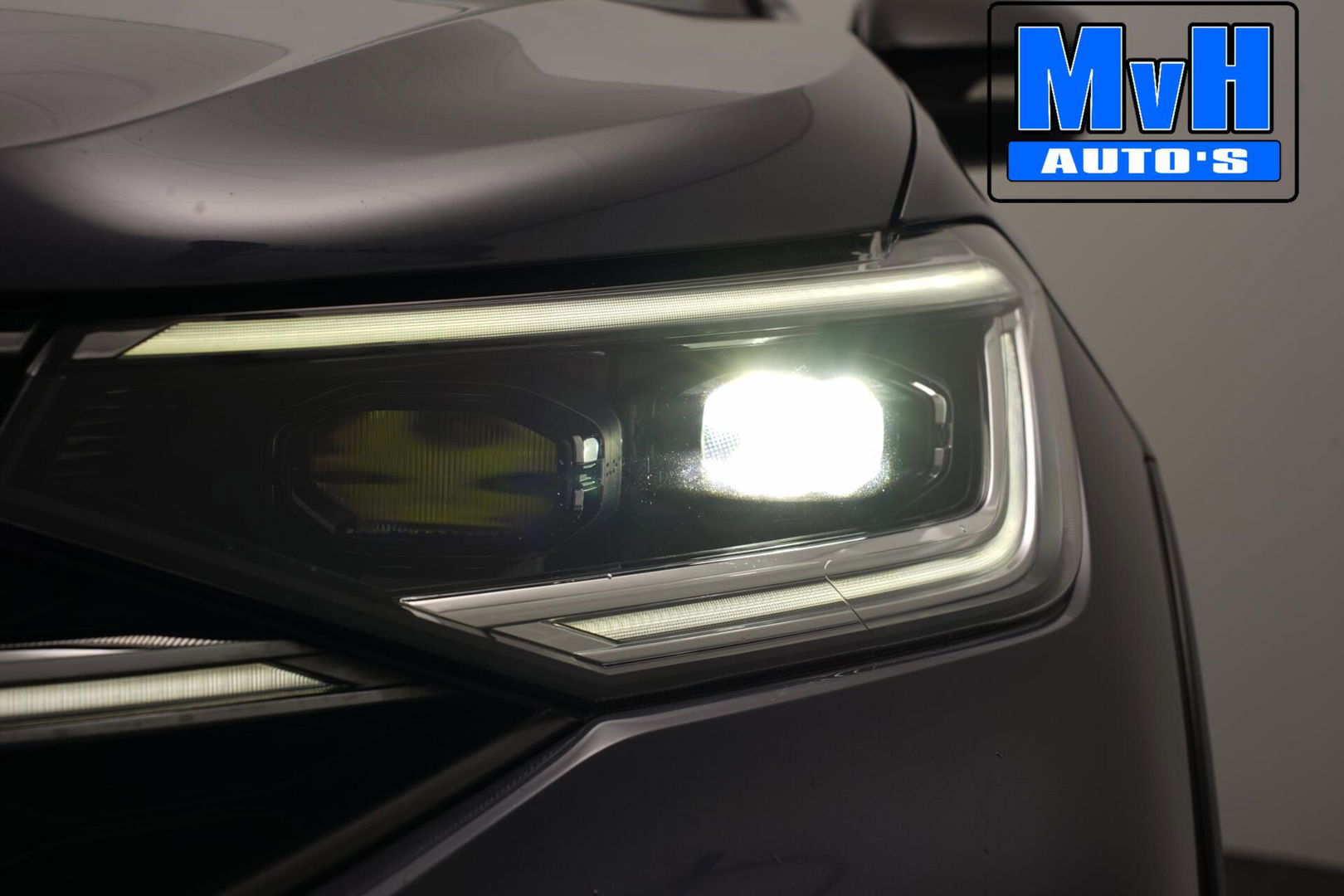 Volkswagen Taigo 1.0 TSI R-Line|IQ-LIGHT|STOELVERW|CAMERA|NAP