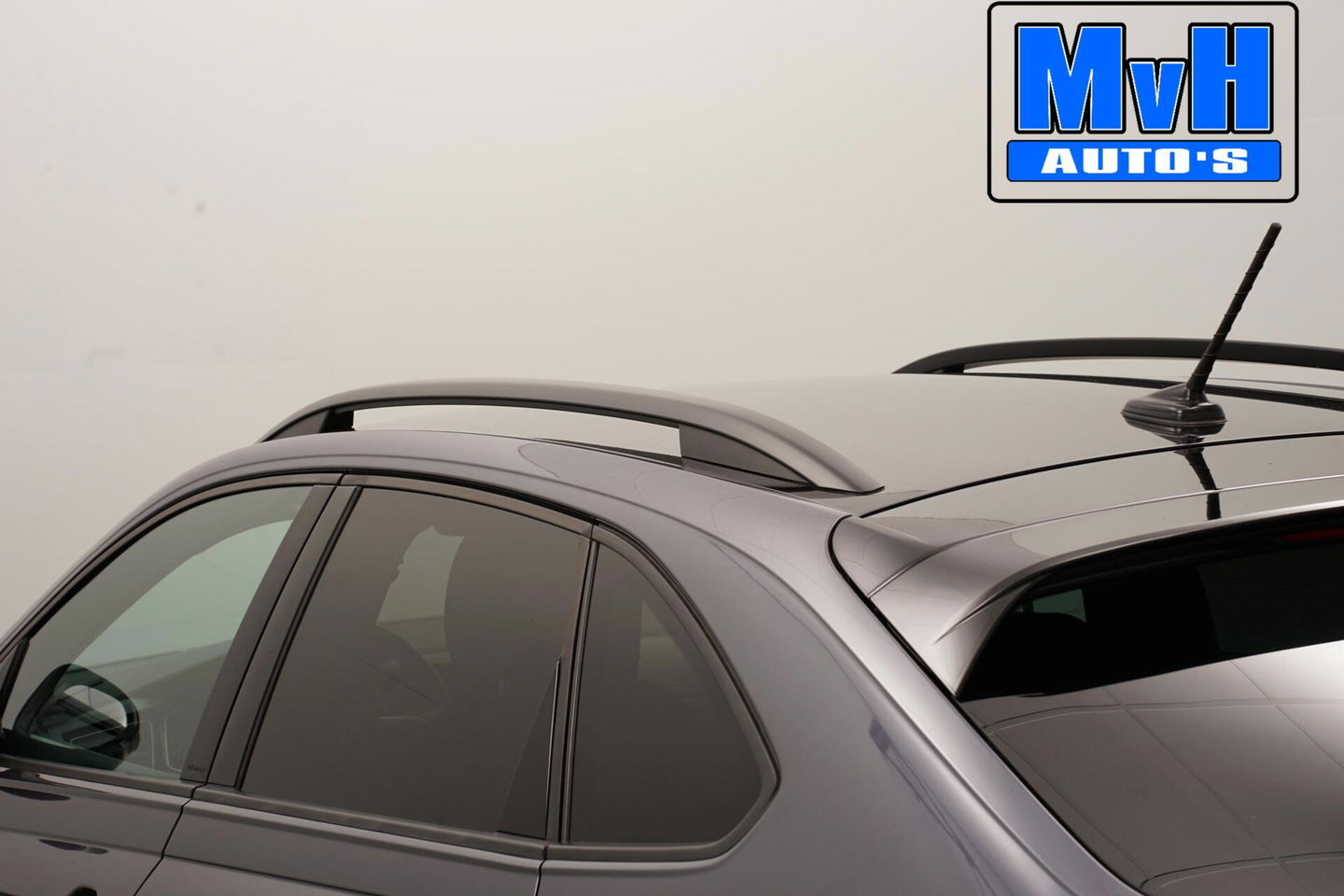 Volkswagen Taigo 1.0 TSI R-Line|IQ-LIGHT|STOELVERW|CAMERA|NAP