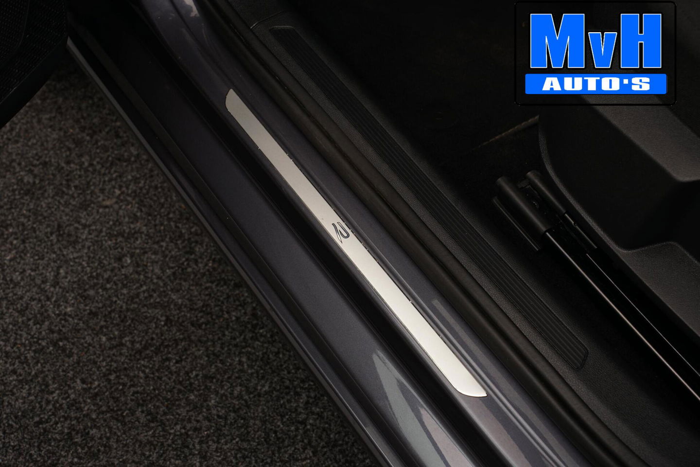 Volkswagen Taigo 1.0 TSI R-Line|IQ-LIGHT|STOELVERW|CAMERA|NAP