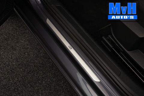 Volkswagen Taigo 1.0 TSI R-Line|IQ-LIGHT|STOELVERW|CAMERA|NAP