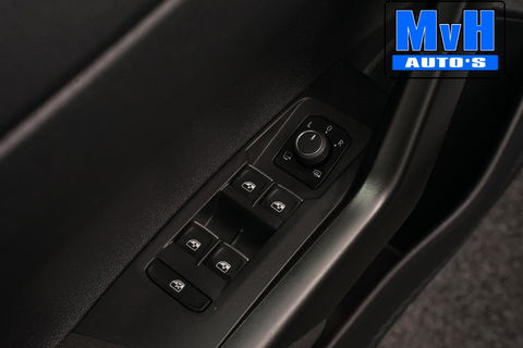 Volkswagen Taigo 1.0 TSI R-Line|IQ-LIGHT|STOELVERW|CAMERA|NAP