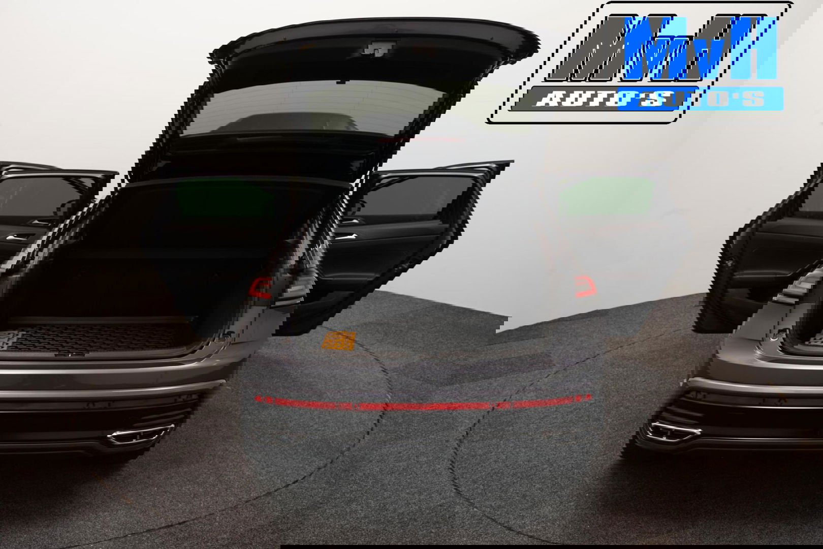 Volkswagen Taigo 1.0 TSI R-Line|IQ-LIGHT|STOELVERW|CAMERA|NAP