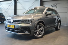 Volkswagen Tiguan - 1.5 TSI ACT R-LINE navi camera leer pano trekhaak !!