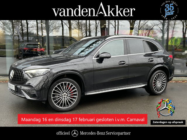 Mercedes-Benz GLC - 300e AMG 4Matic // Panorama dak // Burmester // Memory // 360 Camera // 20 inch // Treeplanken // Sfeerverlichting // Keyless