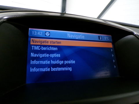 Opel Astra 1.6 Turbo Cosmo "Origineel NL!" Trekhaak Xenon Leer Stoelverwarming Bluetooth Navigatie Cruise-control Parkeersensoren