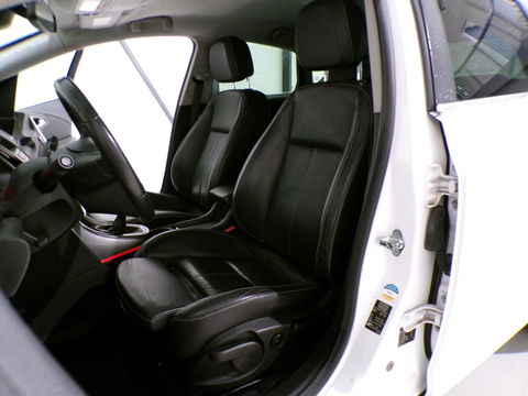 Opel Astra 1.6 Turbo Cosmo "Origineel NL!" Trekhaak Xenon Leer Stoelverwarming Bluetooth Navigatie Cruise-control Parkeersensoren