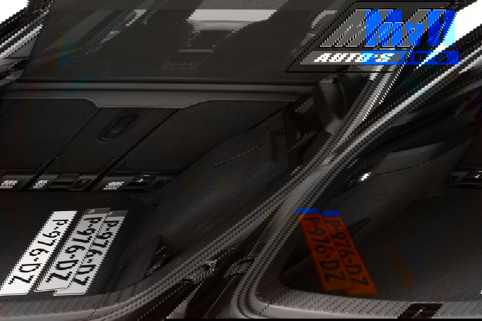 Škoda Karoq 1.0 TSI Style Business|PANO|LUXE!|TREKH|LED|ACC